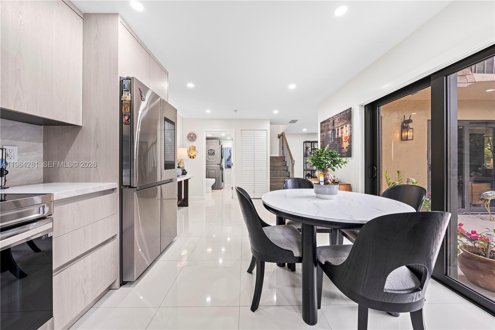 LAGO GRANDE FOUR-A CONDO - Residential