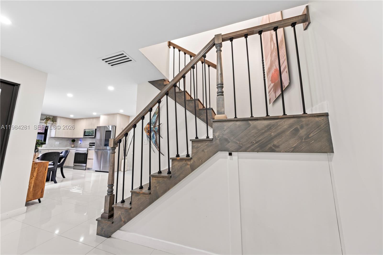 LAGO GRANDE FOUR-A CONDO - Residential