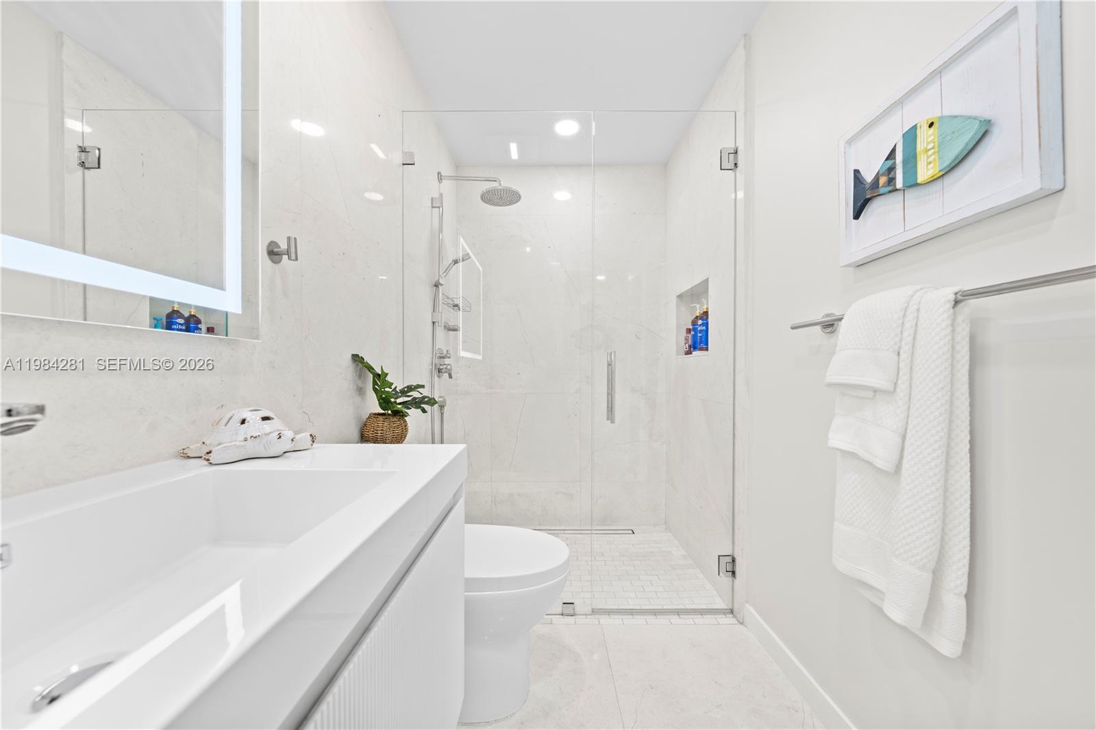 LAGO GRANDE FOUR-A CONDO - Residential