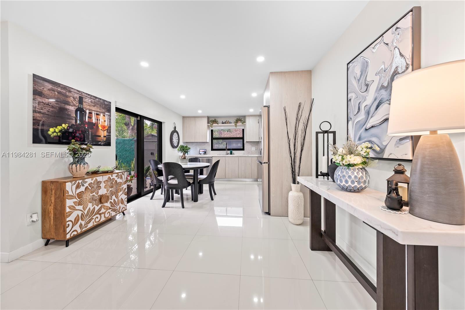 LAGO GRANDE FOUR-A CONDO - Residential