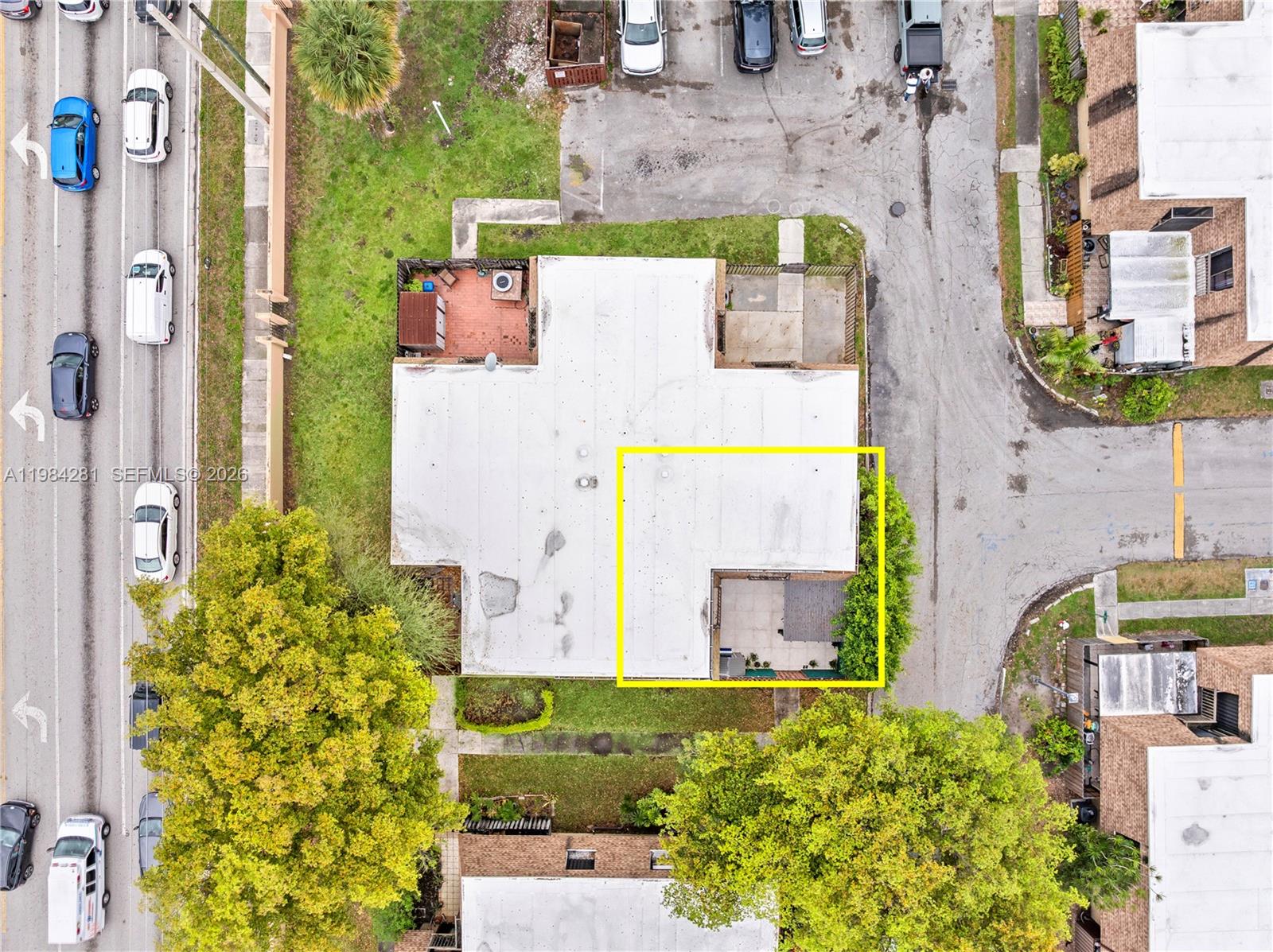 LAGO GRANDE FOUR-A CONDO - Residential