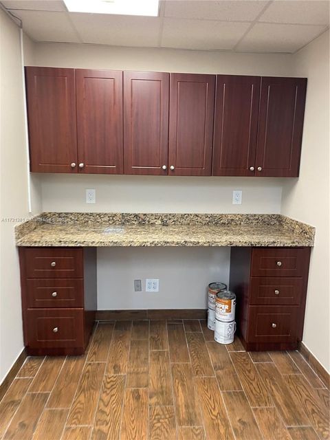  Pembroke Pines FL 33027