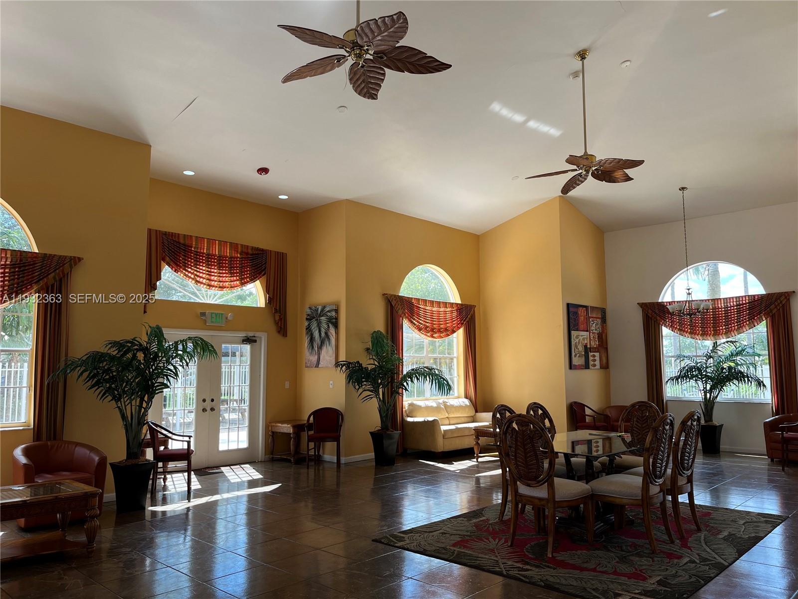 PALMS OF PEMBROKE CONDO - Residential