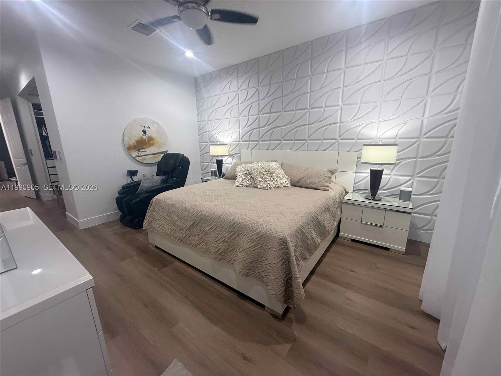 HILLSBORO ASSOCIATES PLAT - Residential