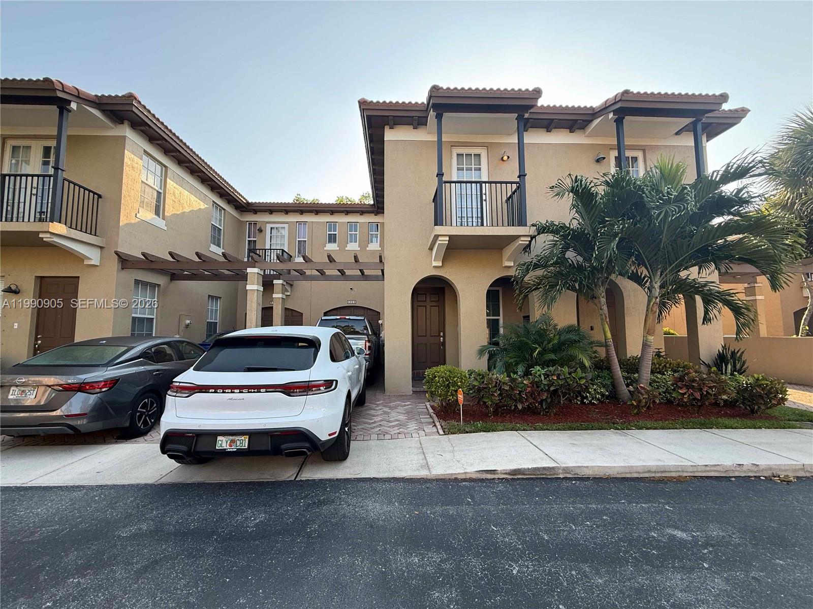 HILLSBORO ASSOCIATES PLAT - Residential