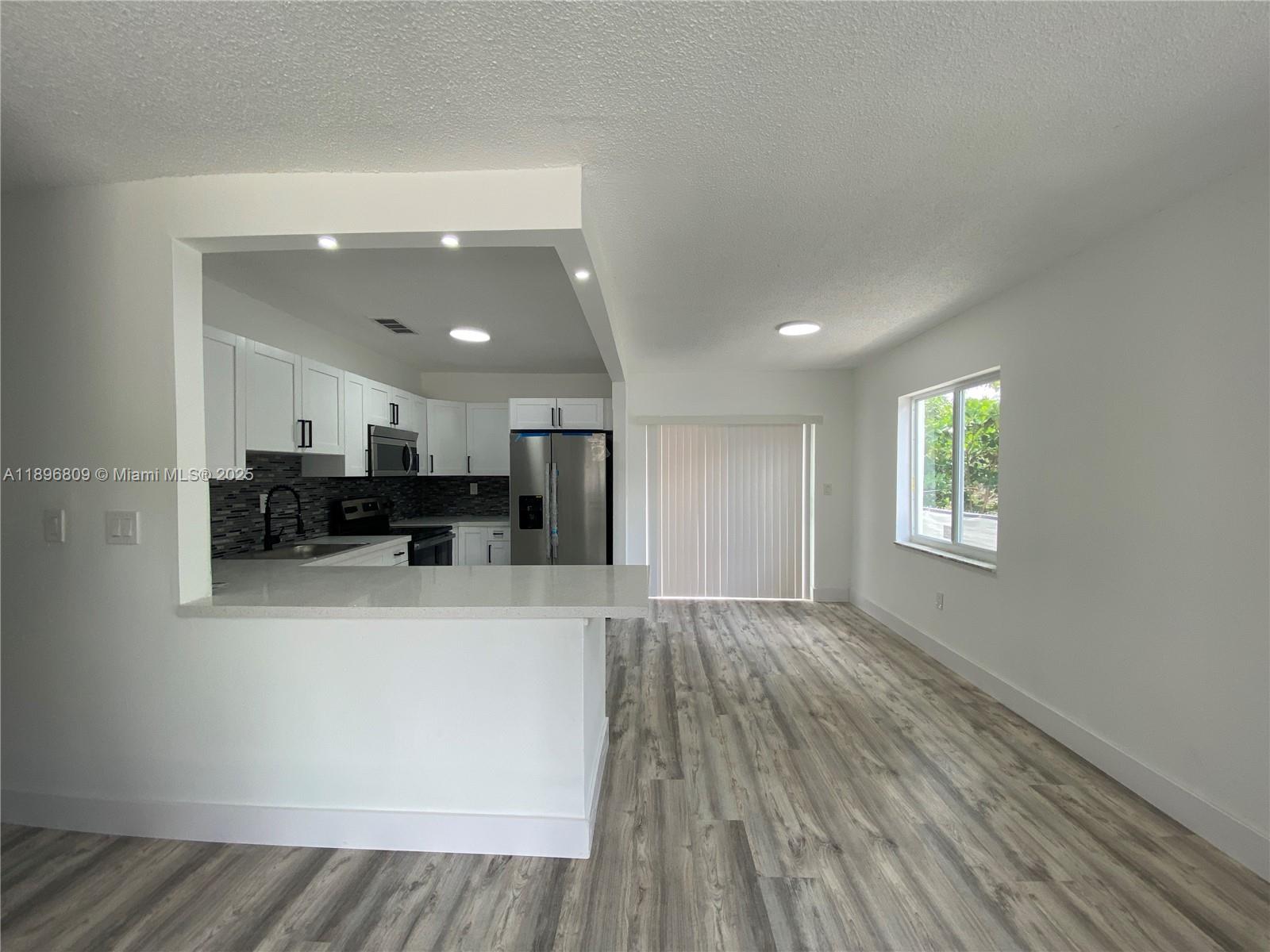 BUENA VISTA HEIGHTS ADDN - Residential Lease