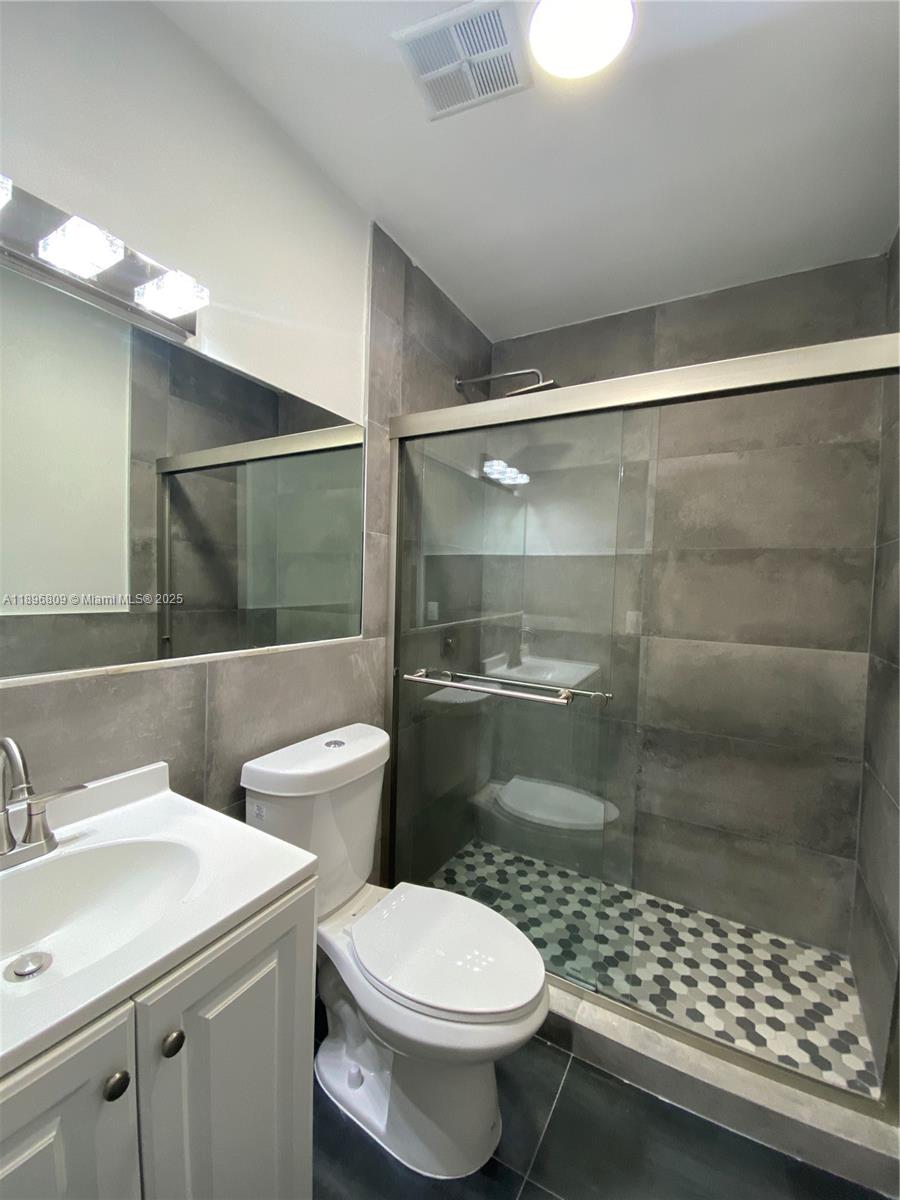 BUENA VISTA HEIGHTS ADDN - Residential Lease