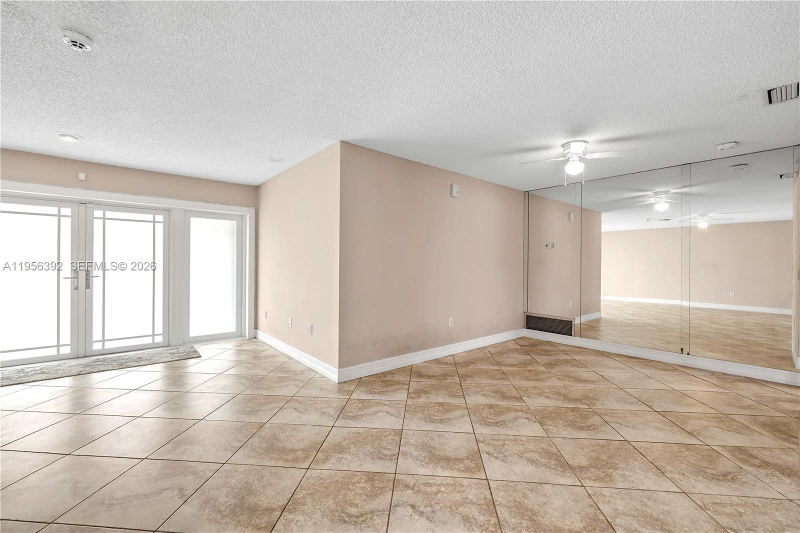 WESTVIEW SEC 3 PART 1 AME - Residential