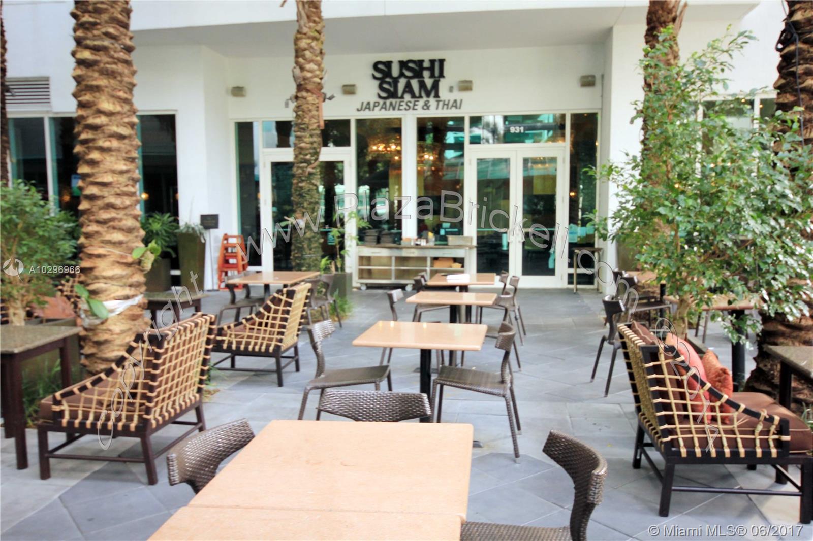 THE PLAZA 851 BRICKELL - Residential Lease