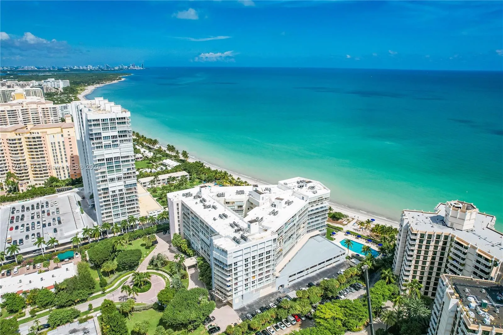 Key Biscayne, Florida 33149, United States, 3 Bedrooms Bedrooms, ,3 BathroomsBathrooms,Residential,Active,89040