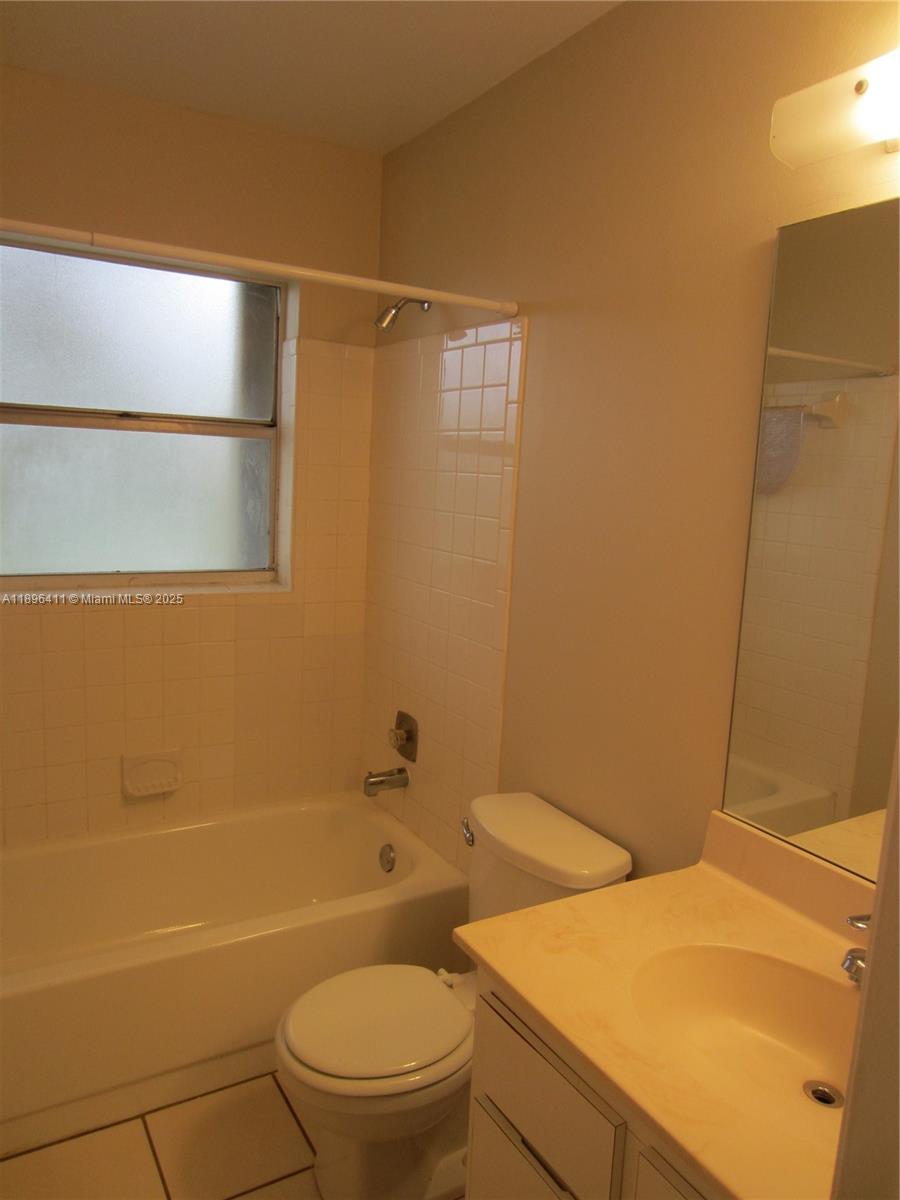 ORANGE TREE OF CORAL SPRI - Residential Lease