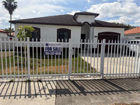 Photo of 19064 SW 319th St, Homestead, FL 33030 (MLS # A11972147)