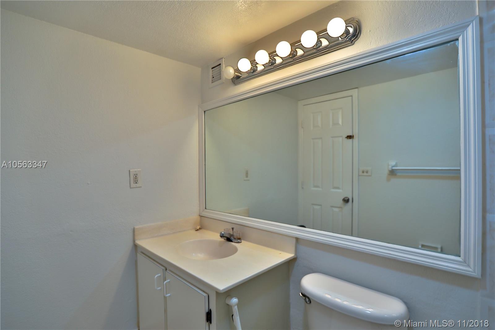 YOLANDA VILLAS CONDO - Residential Lease