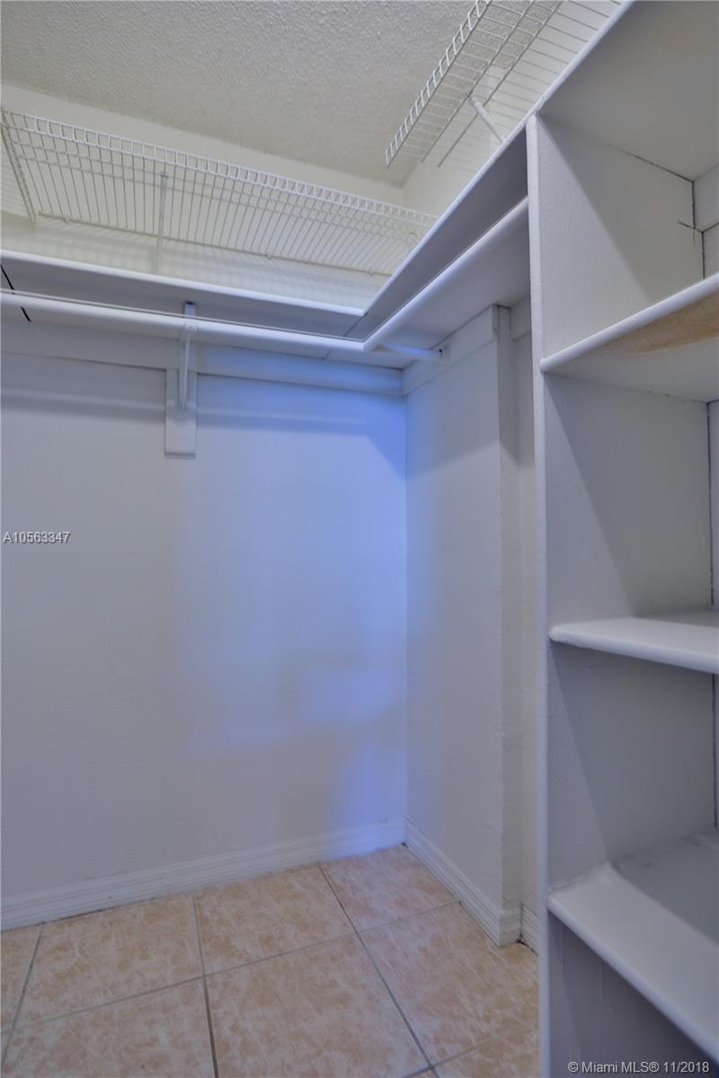 YOLANDA VILLAS CONDO - Residential Lease