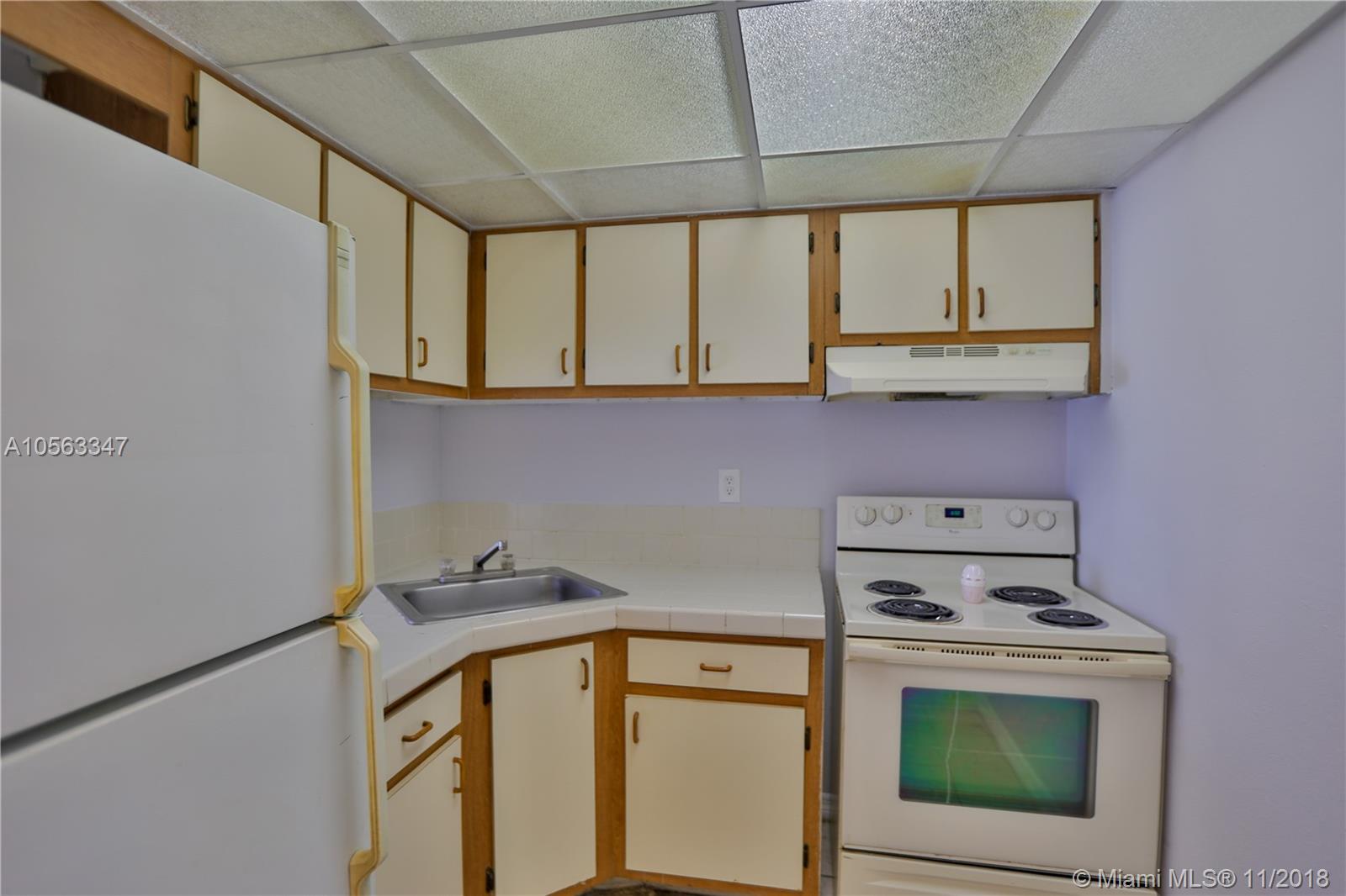 YOLANDA VILLAS CONDO - Residential Lease