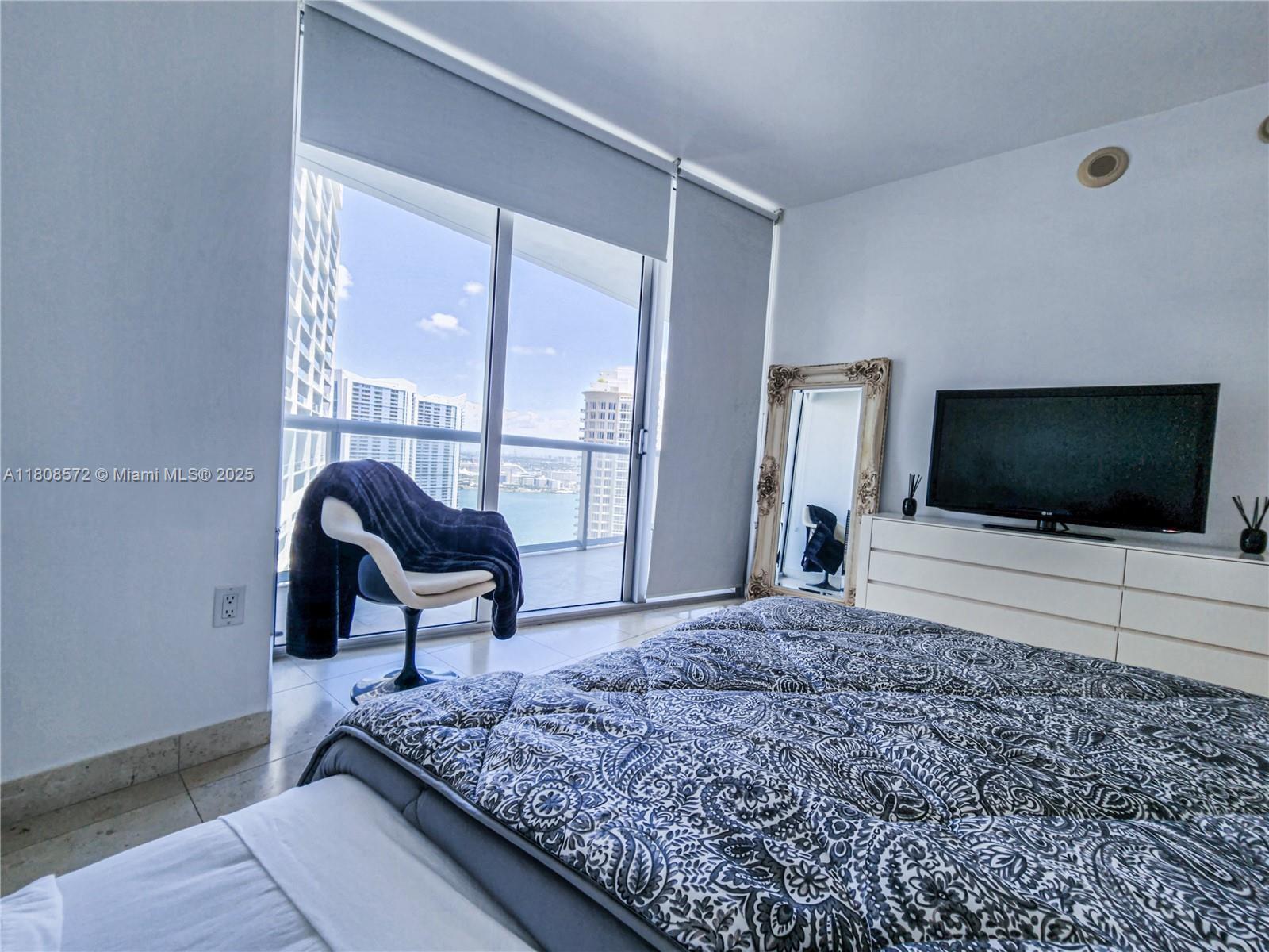 ICON BRICKELL NO TWO - Residential Lease