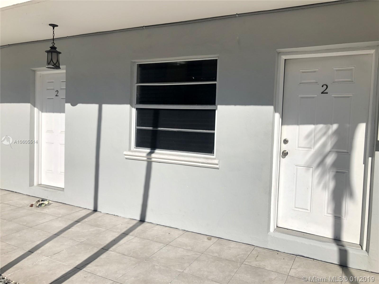 PALMA ROYAL - Residential Lease