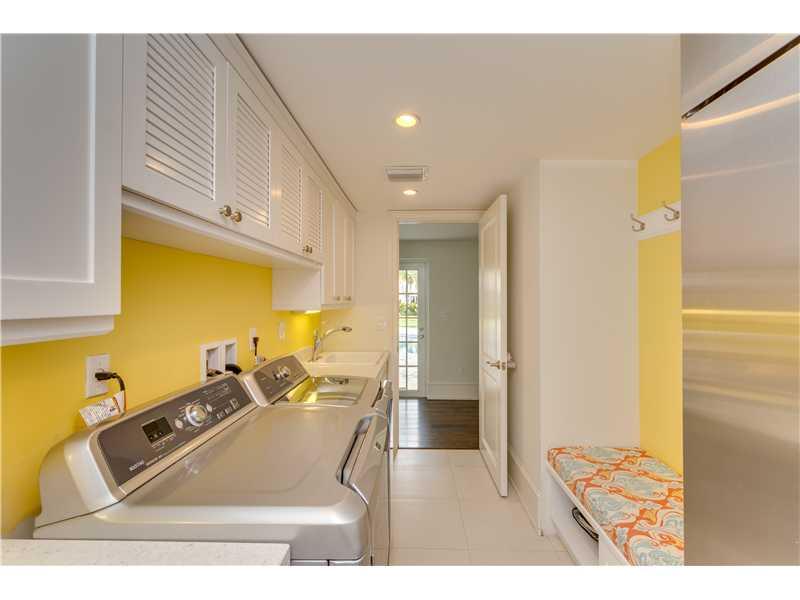 SNAPPER CREEK LAKES SUB - Residential