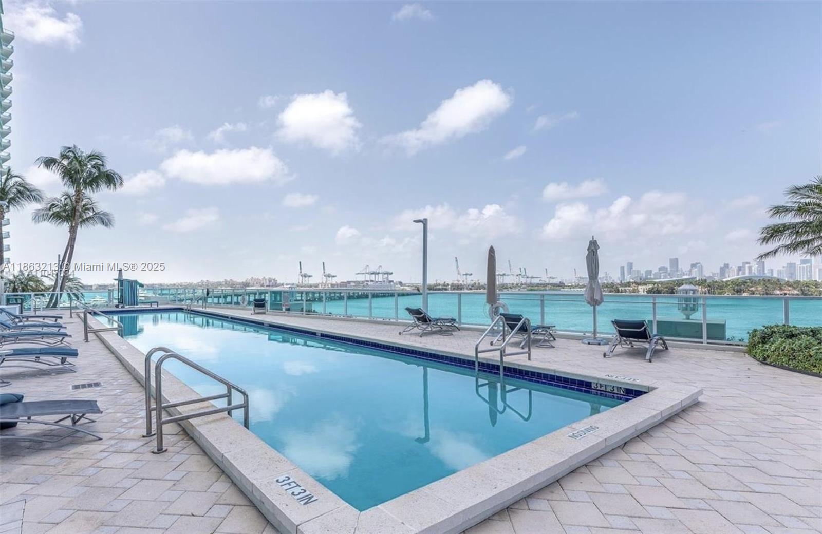 THE FLORIDIAN CONDO - Residential