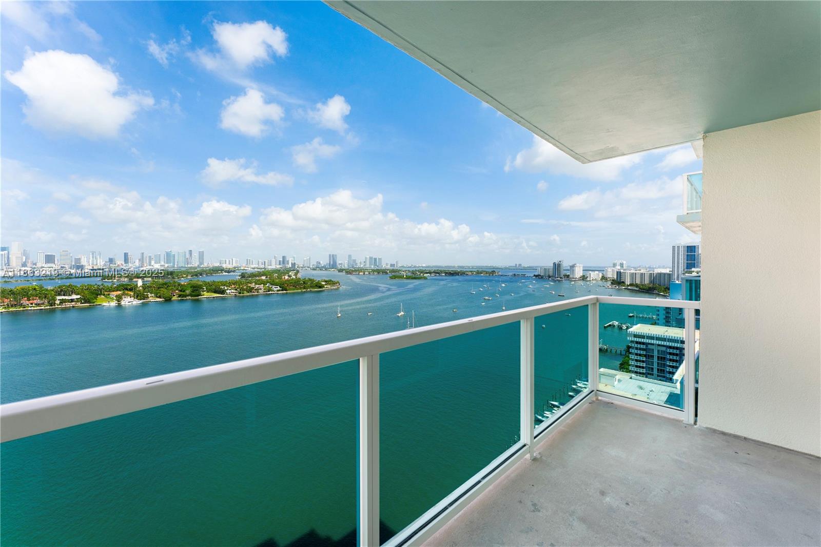 650 West Ave 2305