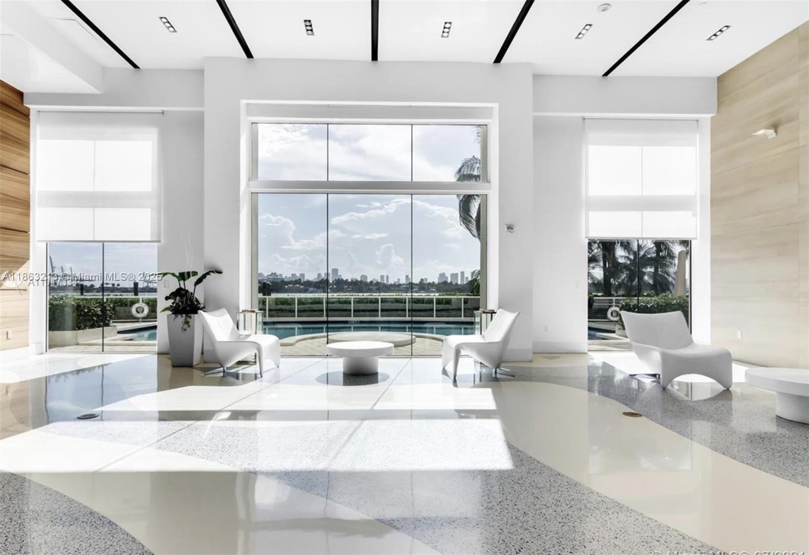 THE FLORIDIAN CONDO - Residential