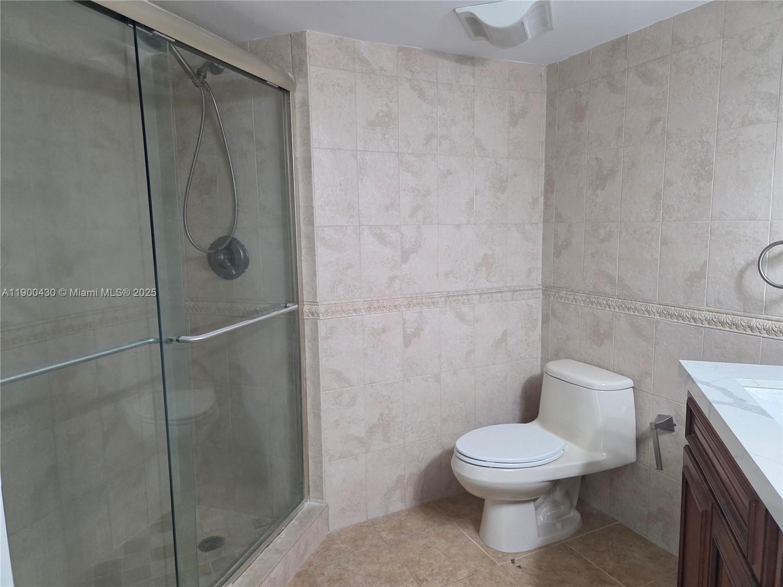 LA RIVE GAUCHE CONDO - Residential Lease