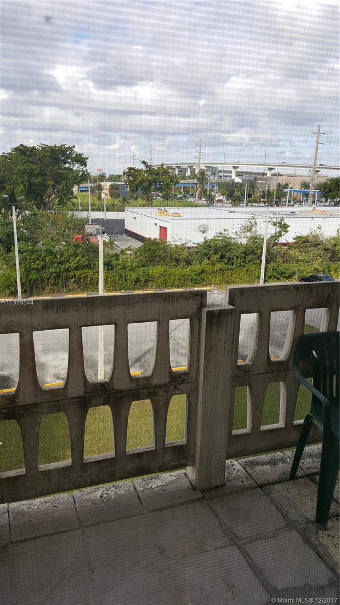 PARKWAY TOWERS BLDG 1 CON - Residential