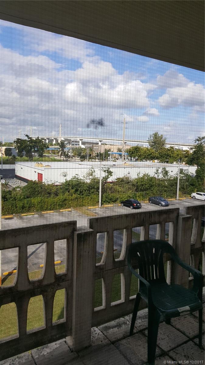 PARKWAY TOWERS BLDG 1 CON - Residential