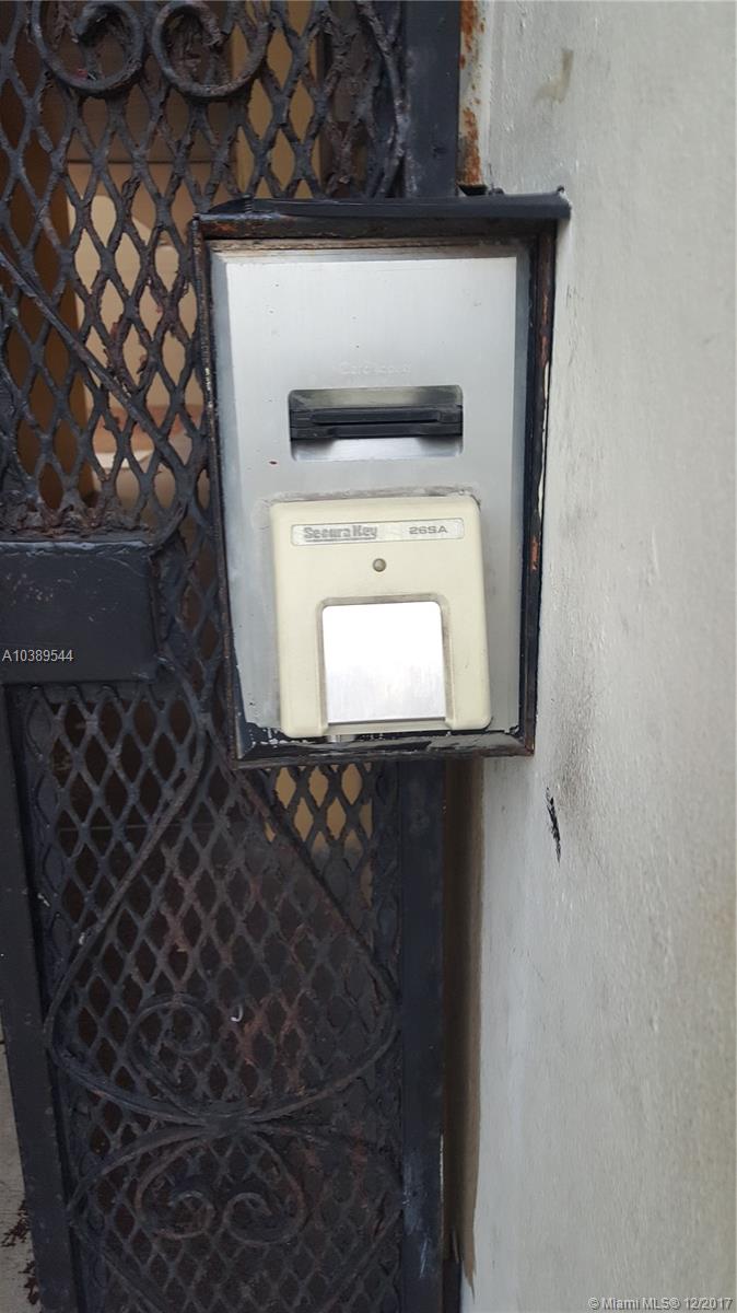 PARKWAY TOWERS BLDG 1 CON - Residential