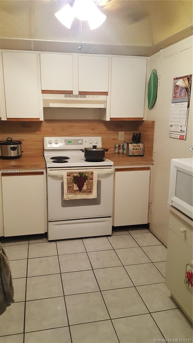 PARKWAY TOWERS BLDG 1 CON - Residential