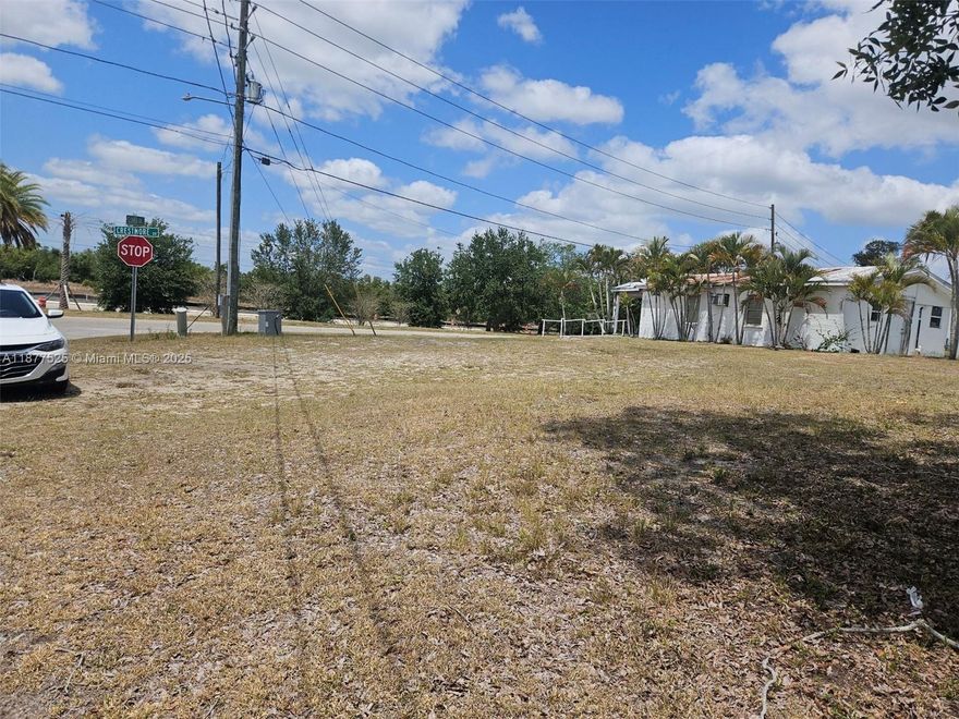 Great opportunity to purchase vacant land. This property is located in Lake Placid, situated near Sarasota and Ft. Pierce. Lake Placid is a small and cozy town boasting 27 freshwater lakes, nearly 50 outdoor murals and a bustling downtown of boutique shops and amazing restaurants. Don't let this opportunity pass you by.