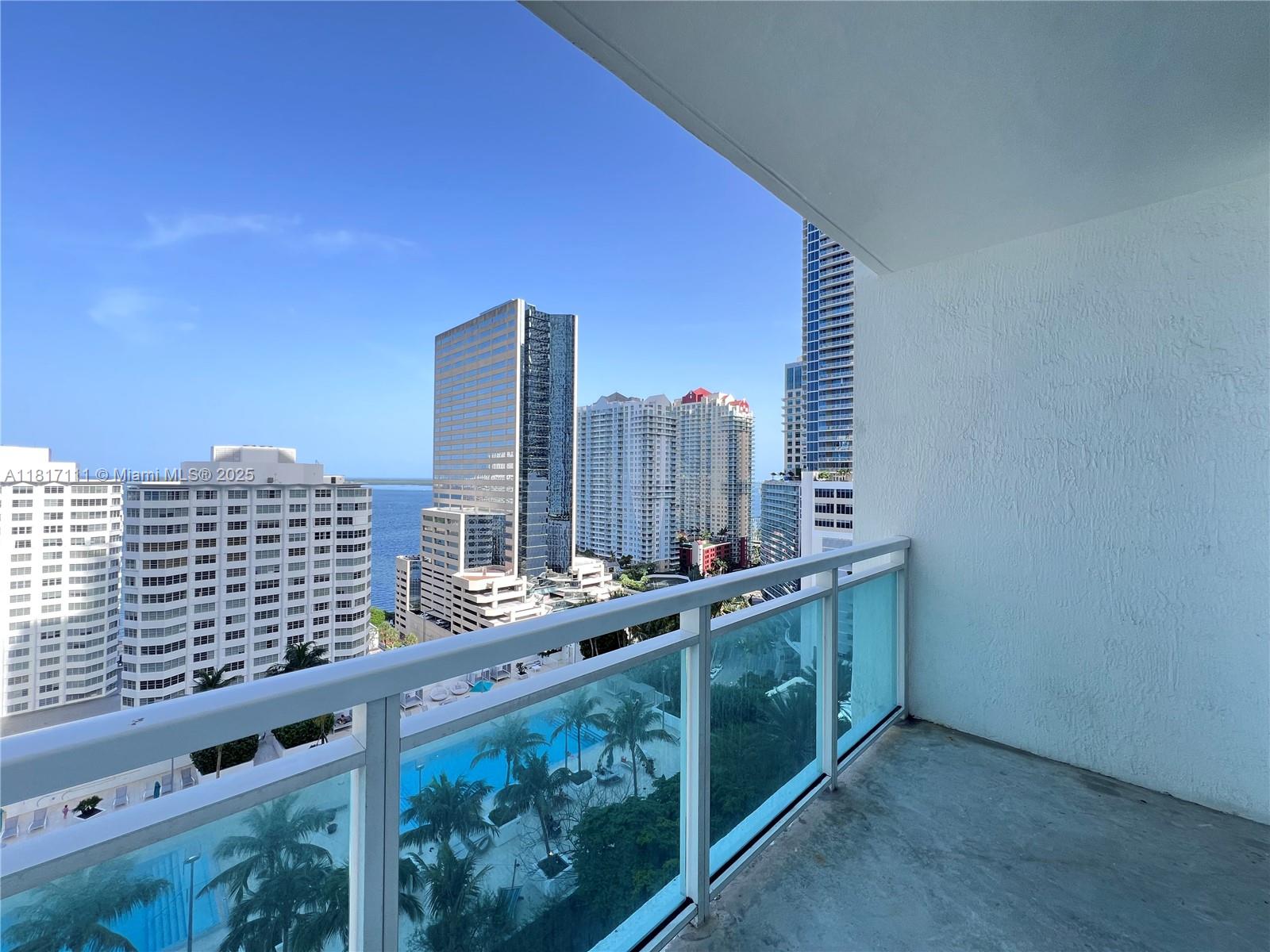 THE PLAZA 901 BRICKELL CO - Residential Lease