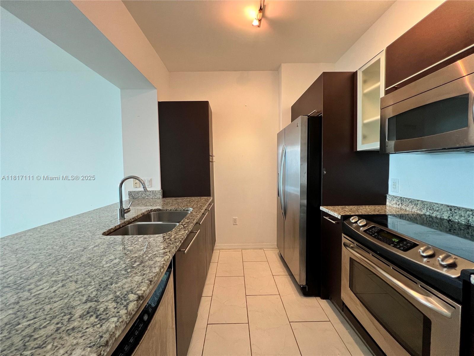 951 Brickell Ave 1902, Miami, Broward County, Florida - 1 Bedrooms  
1 Bathrooms - 