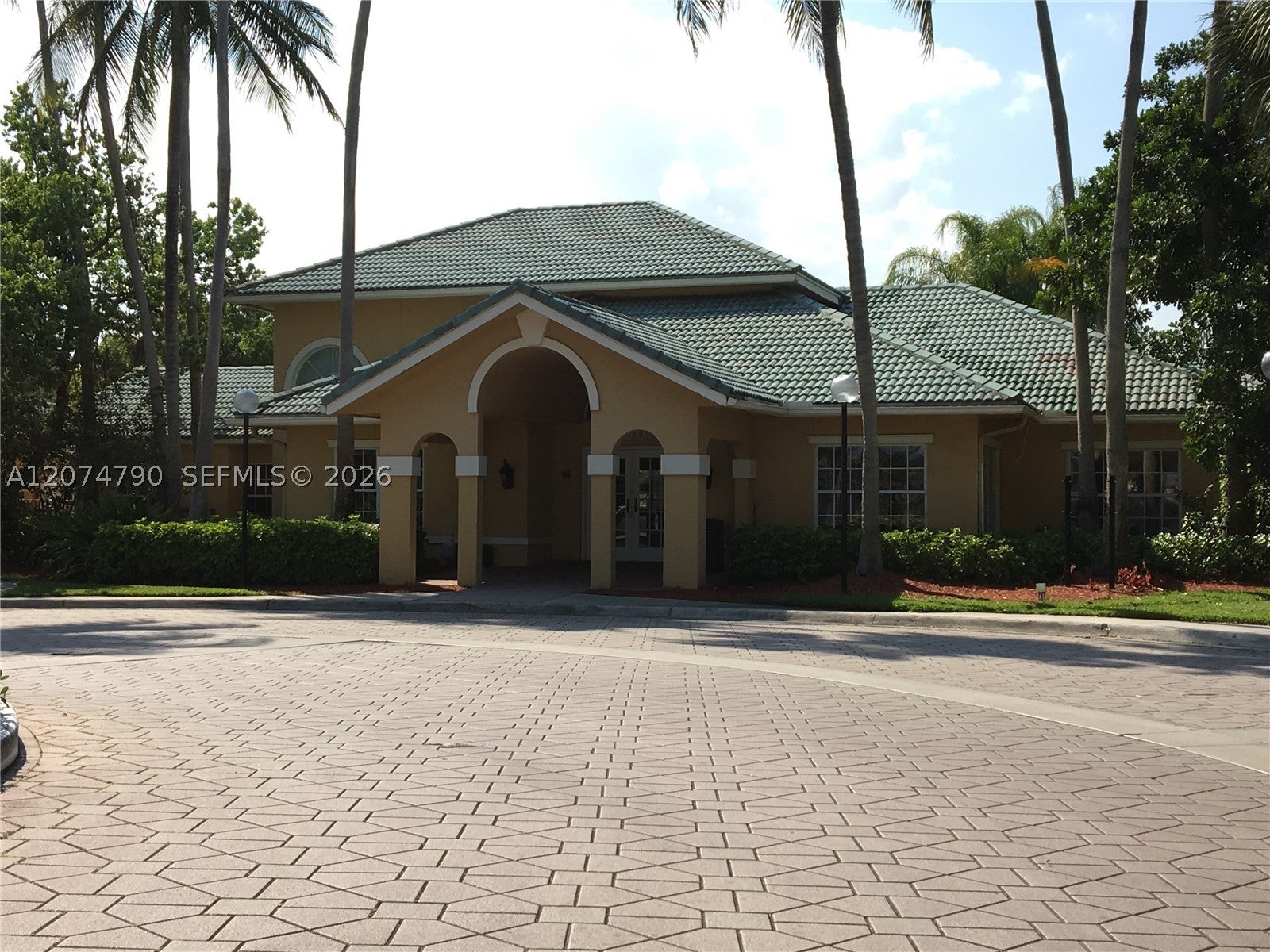 4015 W Mcnab Rd D209