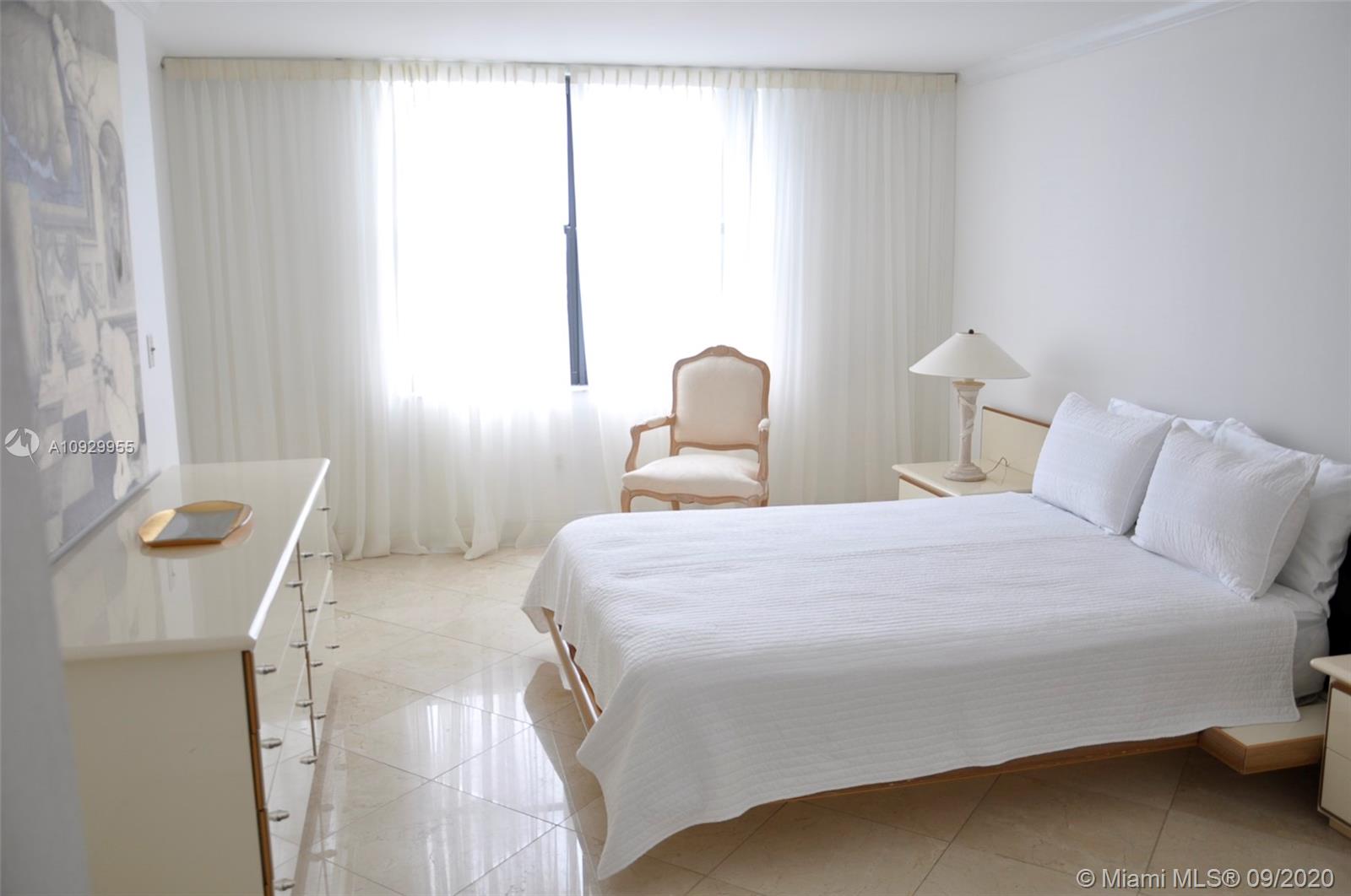 BRICKELL BAY CLUB CONDO - Residential