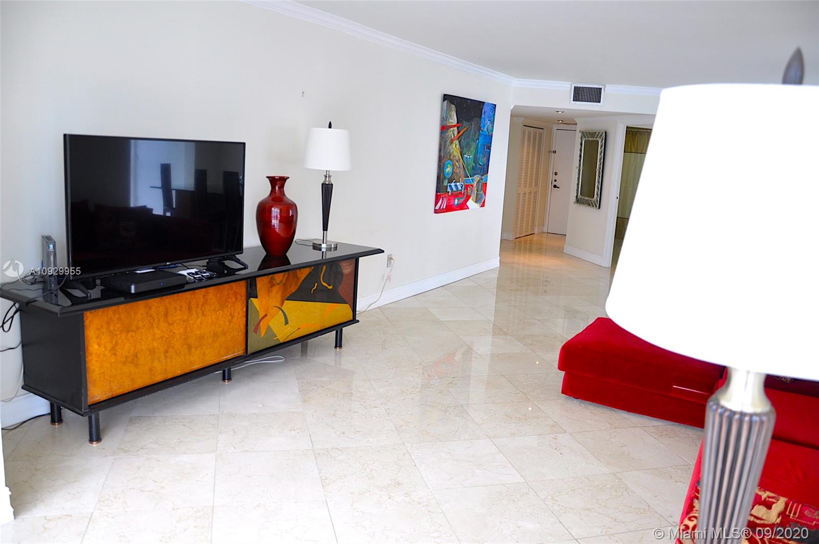 BRICKELL BAY CLUB CONDO - Residential