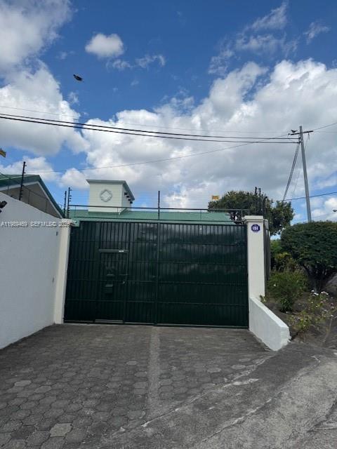 Lomas de Ticomo - Residential