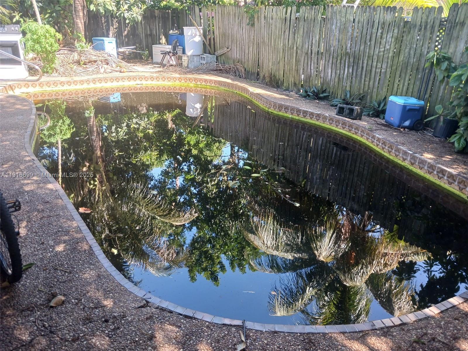 LAUDERDALE NORTH PARK SEC - Residential