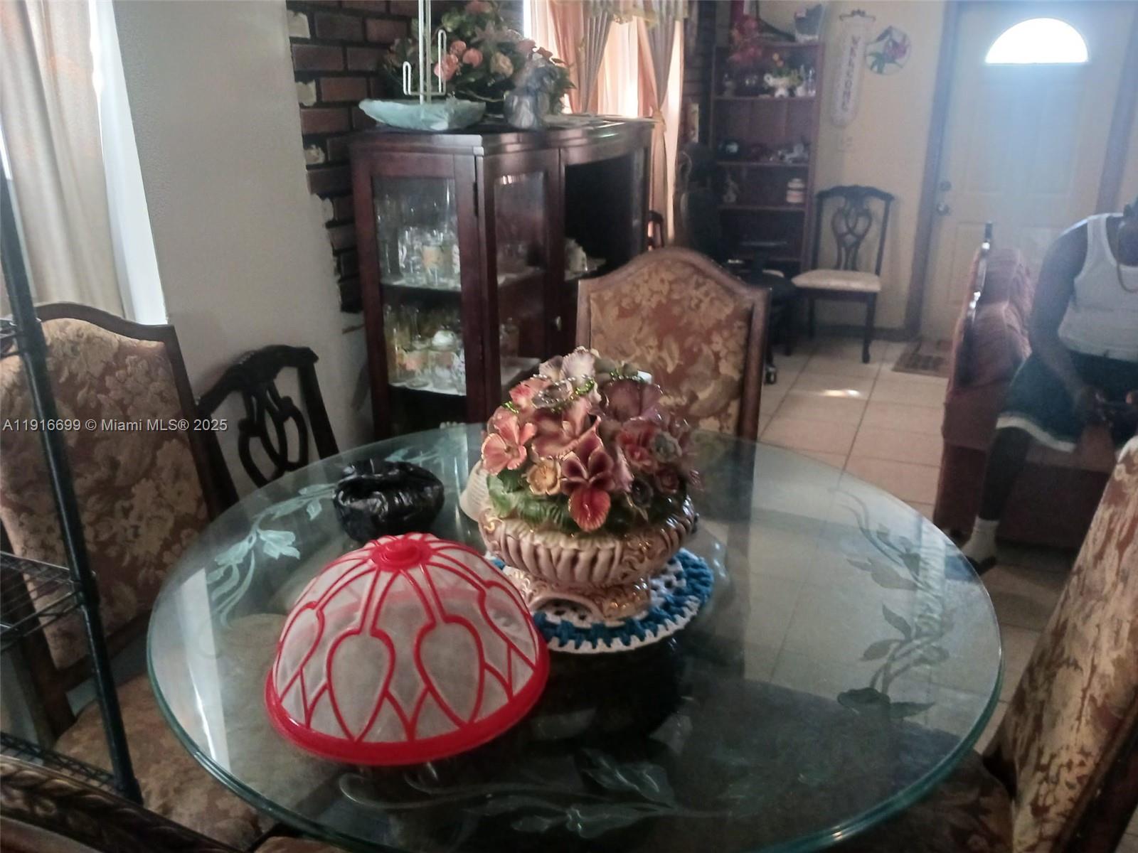 LAUDERDALE NORTH PARK SEC - Residential