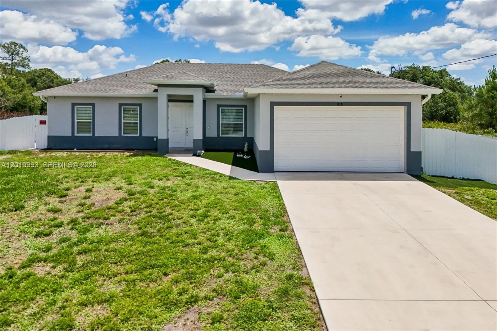 Lee County unincorporated - Residential