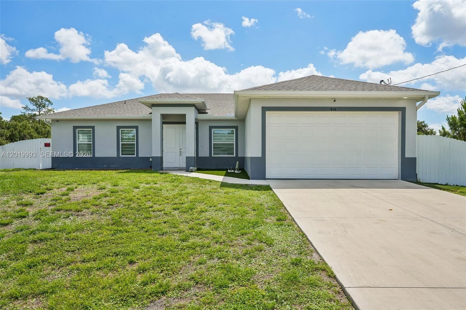 Lee County unincorporated - Residential