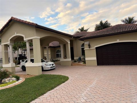 13163 SW 191st Ter 1 Miami FL 33177