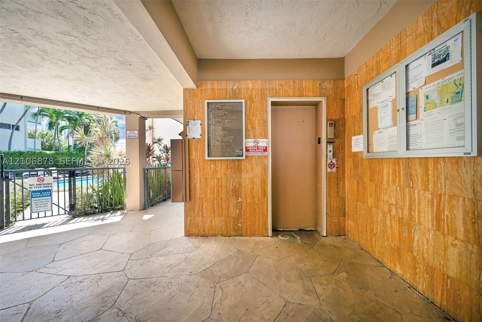 2420 Diana Dr 306