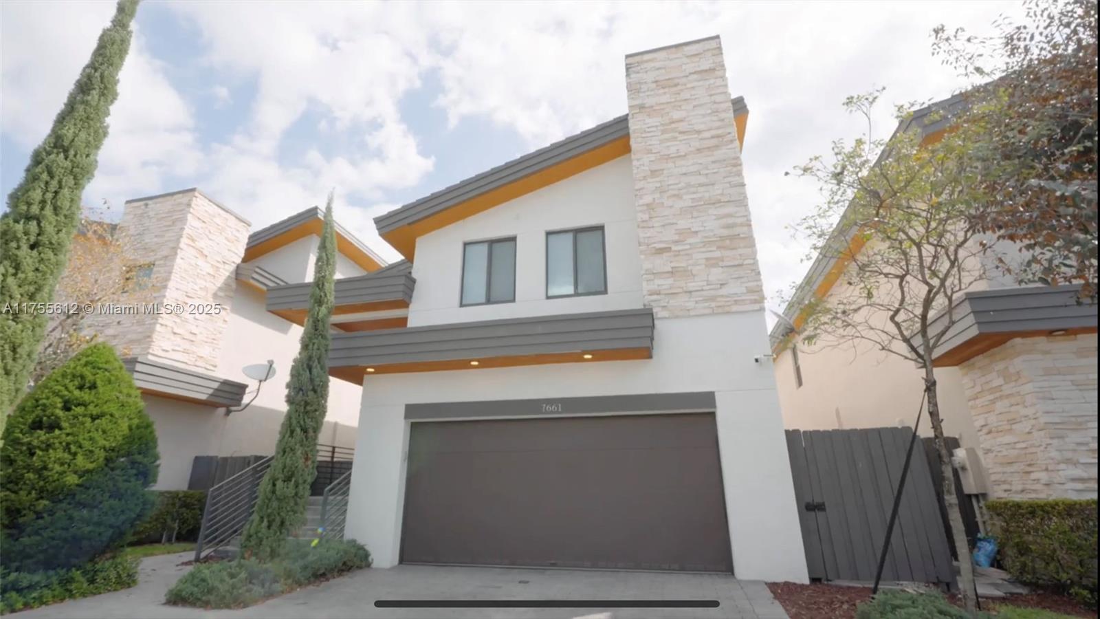 Property for Sale at 7661 Nw 103rd Ct, Doral, Miami-Dade County, Florida - Bedrooms: 4 
Bathrooms: 4  - $1,360,000