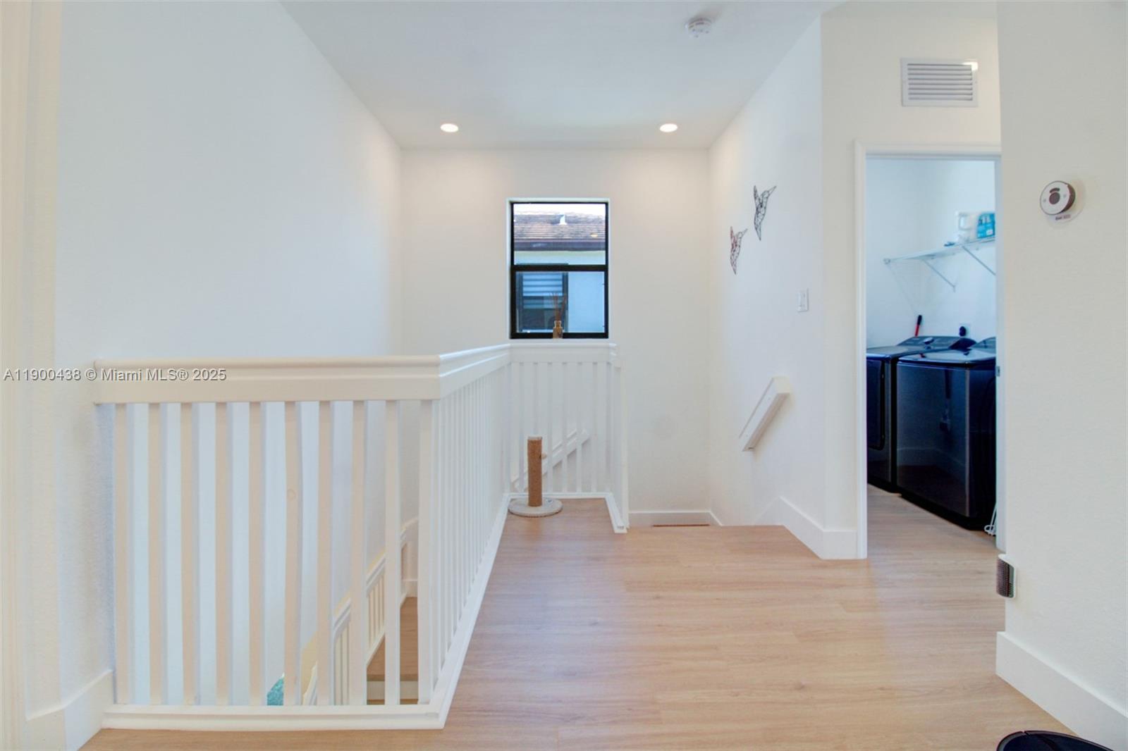 VIA VENTURA NEIGHBORHOOD - Residential