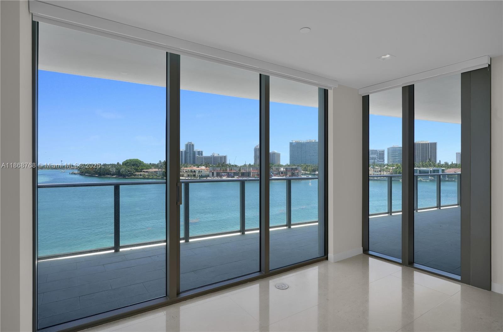 Onda Condominium - Residential