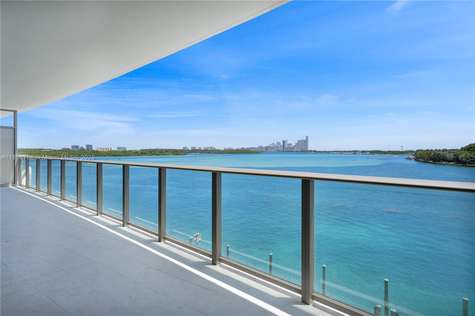 Onda Condominium - Residential