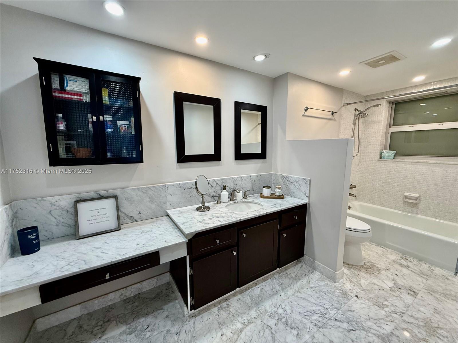 MONTEGO CLUB CONDO - Residential