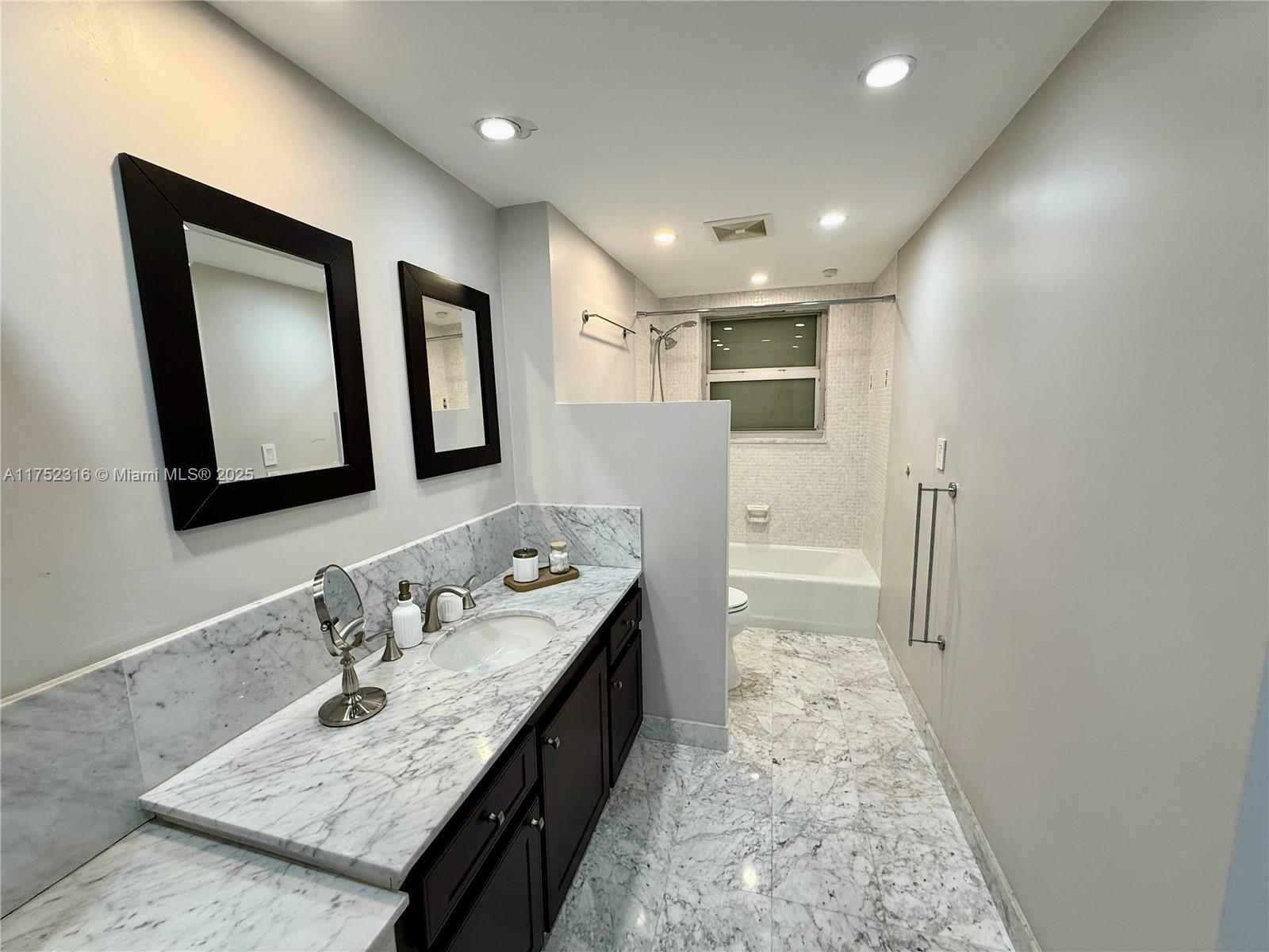 MONTEGO CLUB CONDO - Residential