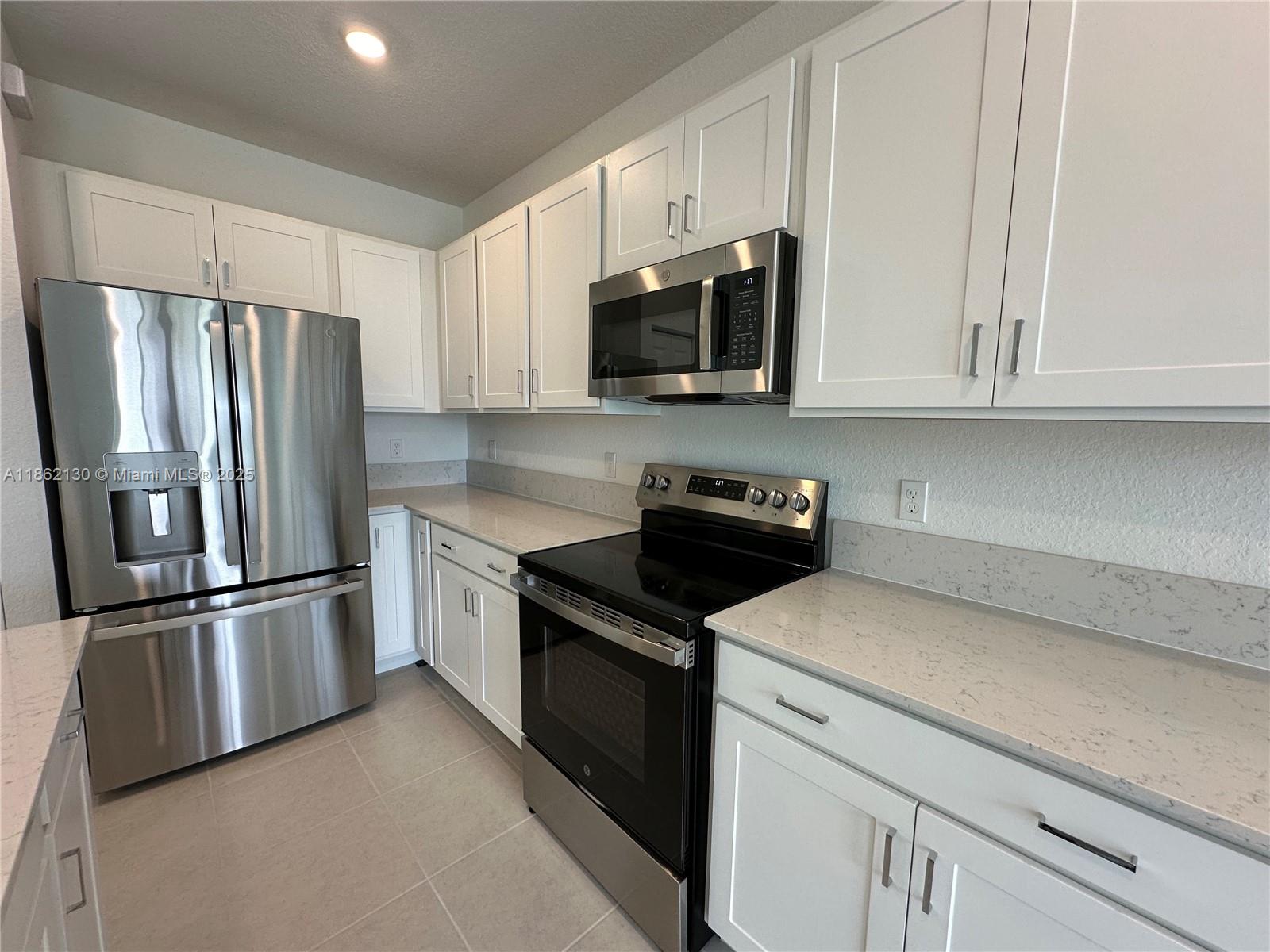 VERANDA PLAT NO. 9 - Residential Lease